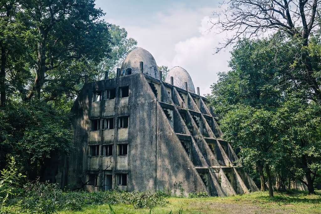 Rishikesh Private Tour - Residential Complex of Beatles Ashram