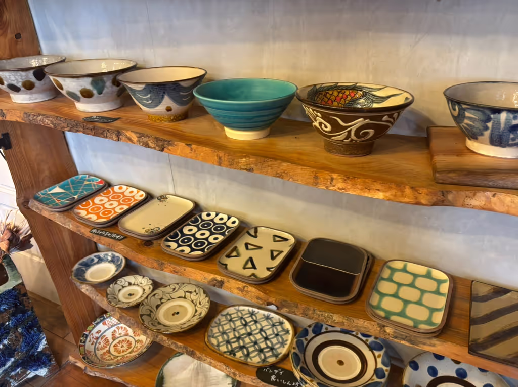 Okinawa Main Island Private Tour - Yachimun — Traditional Okinawan pottery