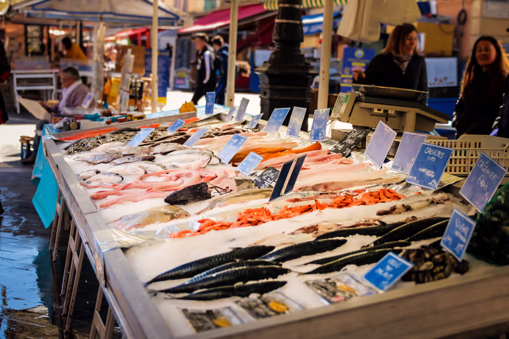 Nice Private Tour - Cours Saleya Flowers Market - Fish stand