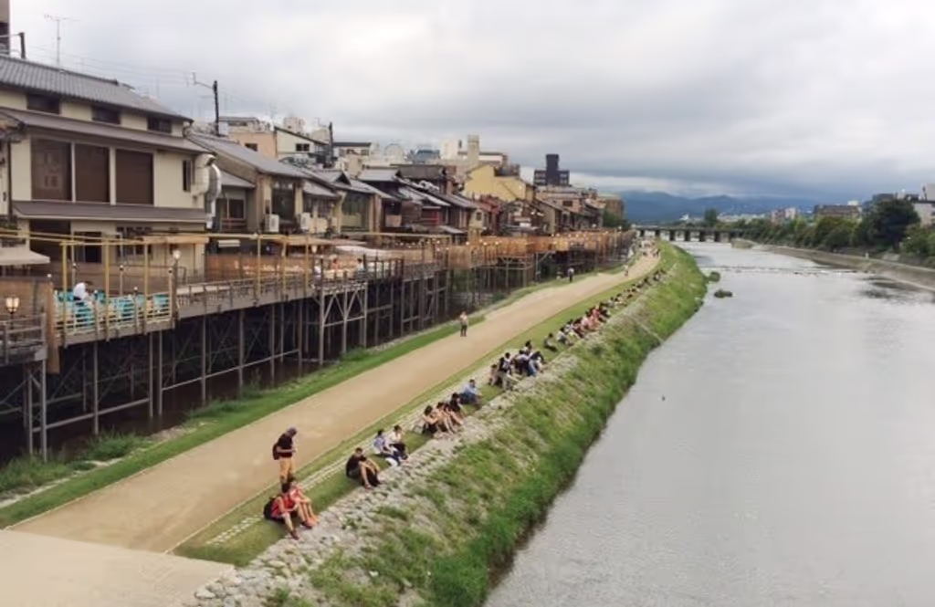 Kyoto Private Tour - Kamo River and Kawayuka Deck