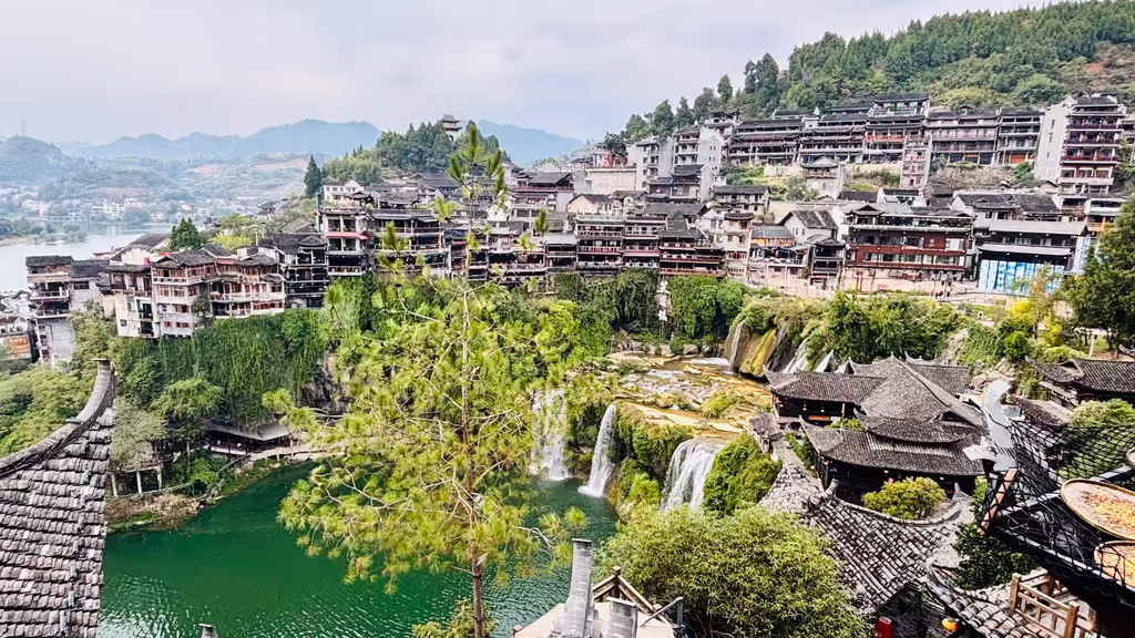 Zhangjiajie Private Tour - Furong Ancient Town Overview