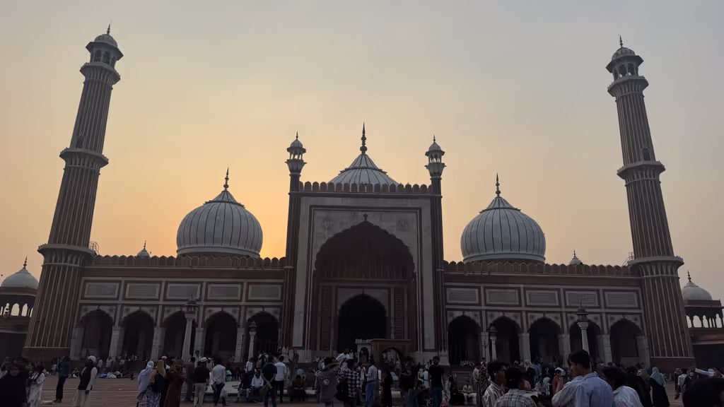 Delhi Private Tour - Jama masjid on bike