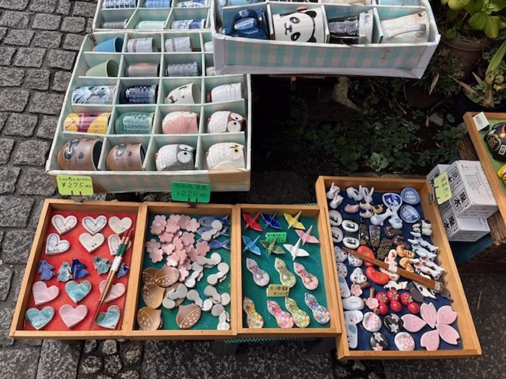 Saitama Private Tour - Chopsticks rest