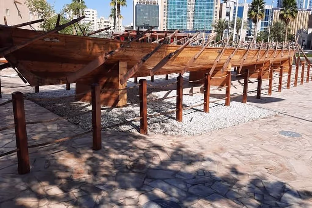 Dubai Private Tour - Abra