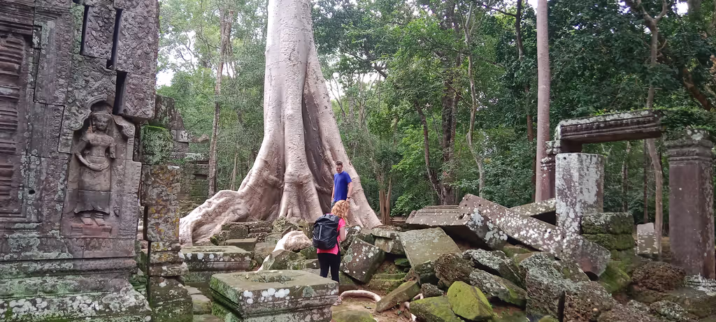 Siem Reap Private Tour - Angkor Sunrise cycling tour