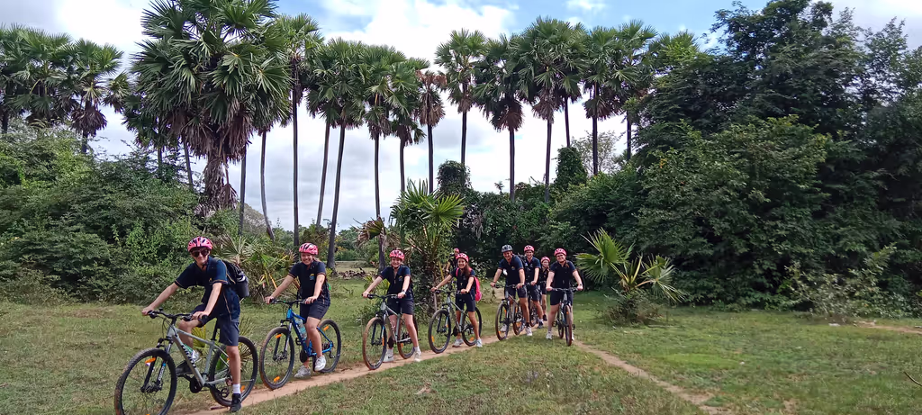 Siem Reap Private Tour - Angkor Sunrise cycling tour