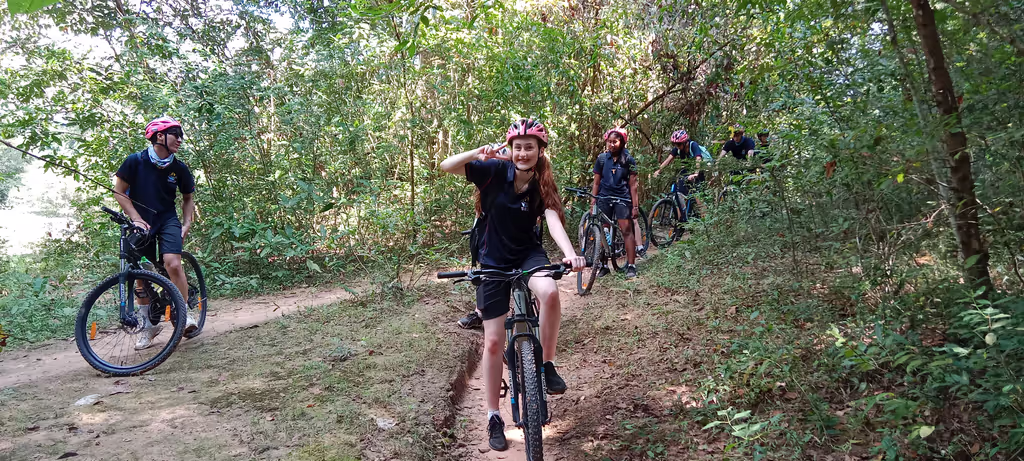 Siem Reap Private Tour - Angkor Sunrise cycling tour