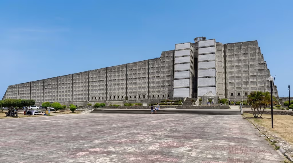 San Cristobal Private Tour - The Columbus Lighthouse Meeting point