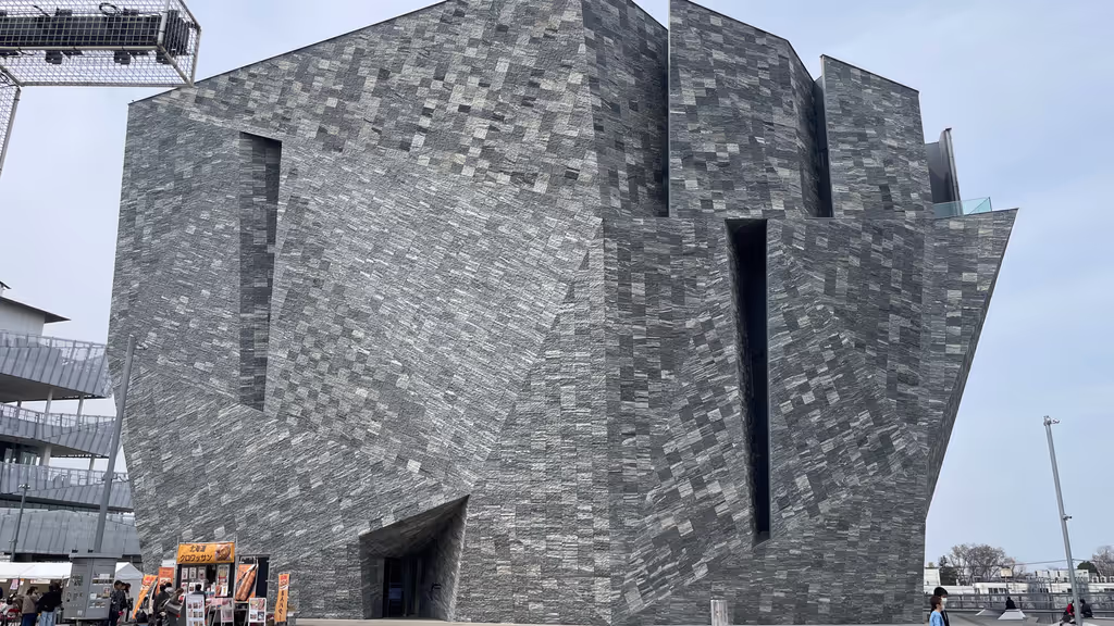 Saitama Private Tour - 