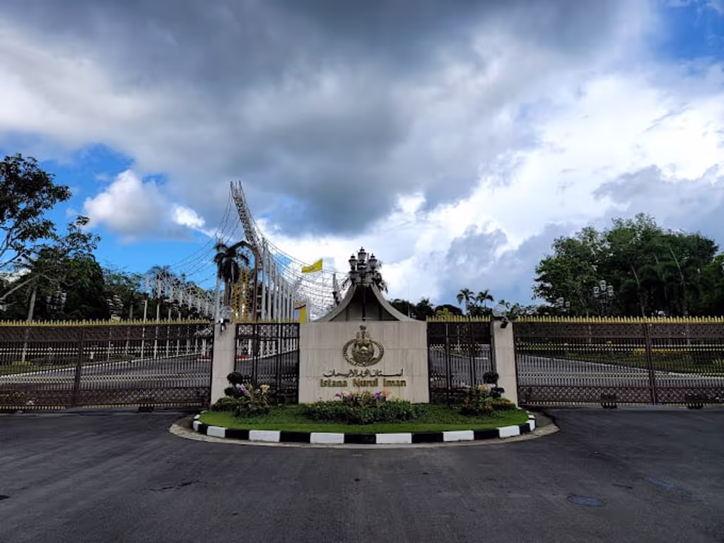 Bandar Seri Begawan Private Tour - 