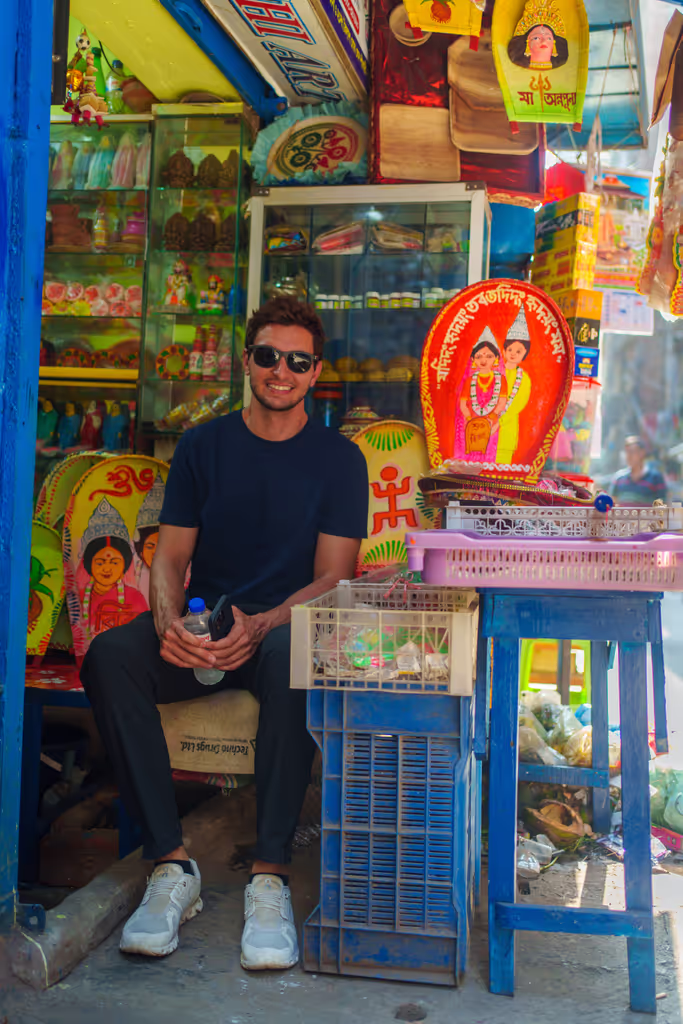 Dhaka Private Tour - Shankhari Bazar Hindu Street