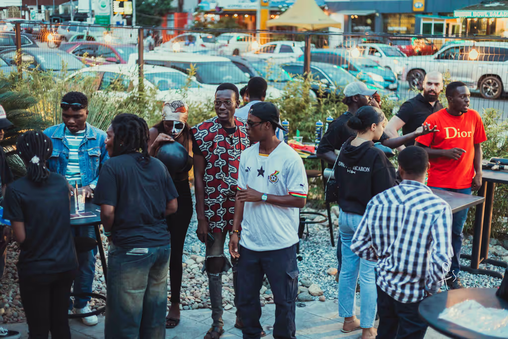 Accra Private Tour - Networking time