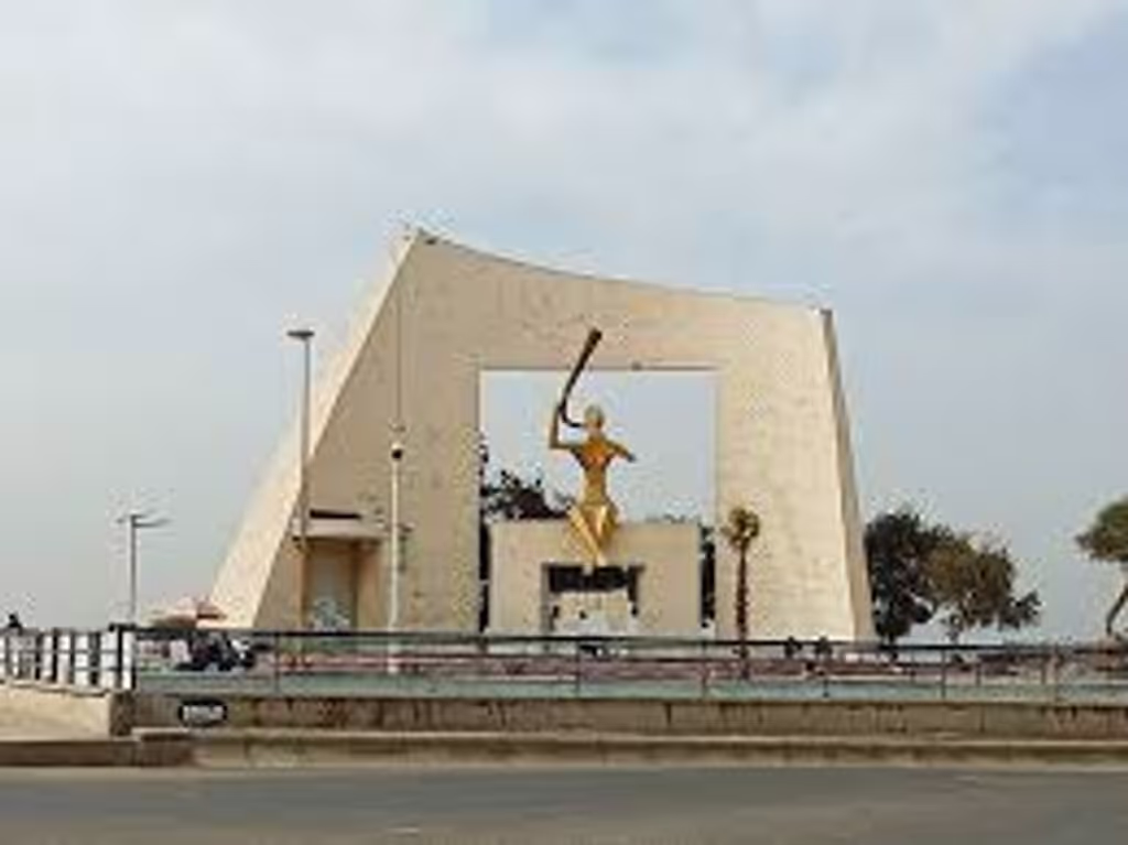 Dakar Private Tour - Port du Troisiéme millénaire