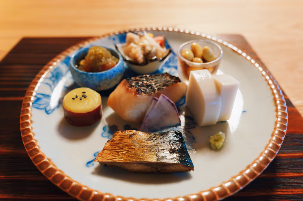 Kamakura Private Tour - Local lunch in Hase