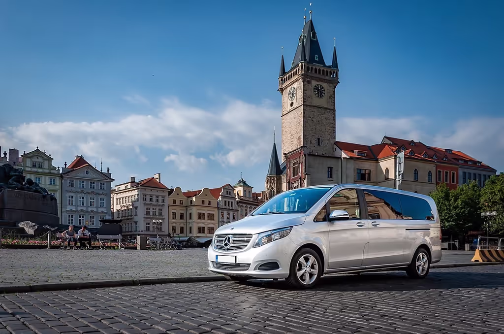 Prague Private Tour - Minivan