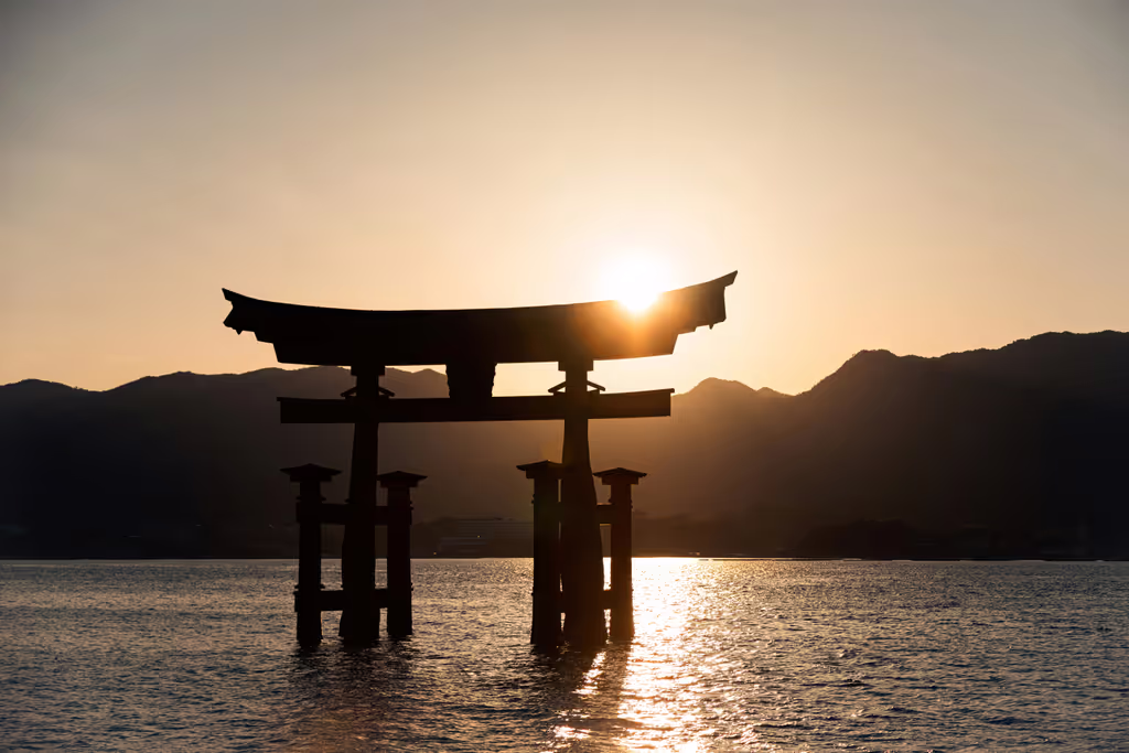 Hiroshima Private Tour - Miyajima Sunset
