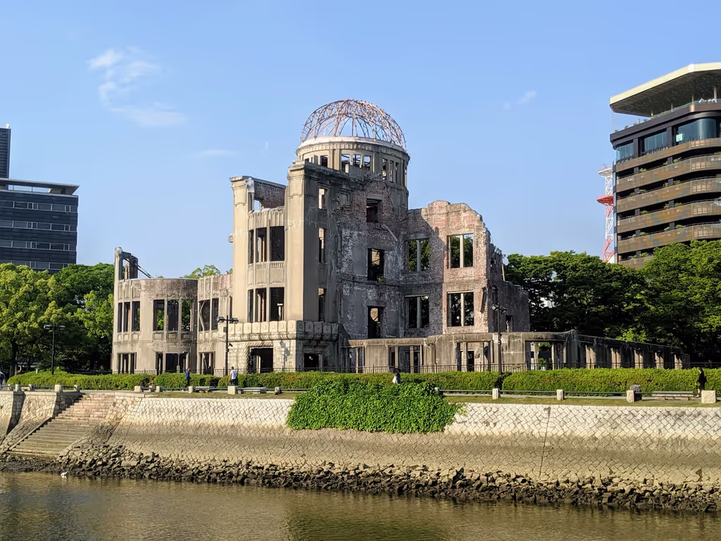 Hiroshima Private Tour - Atomic Bomb Dome