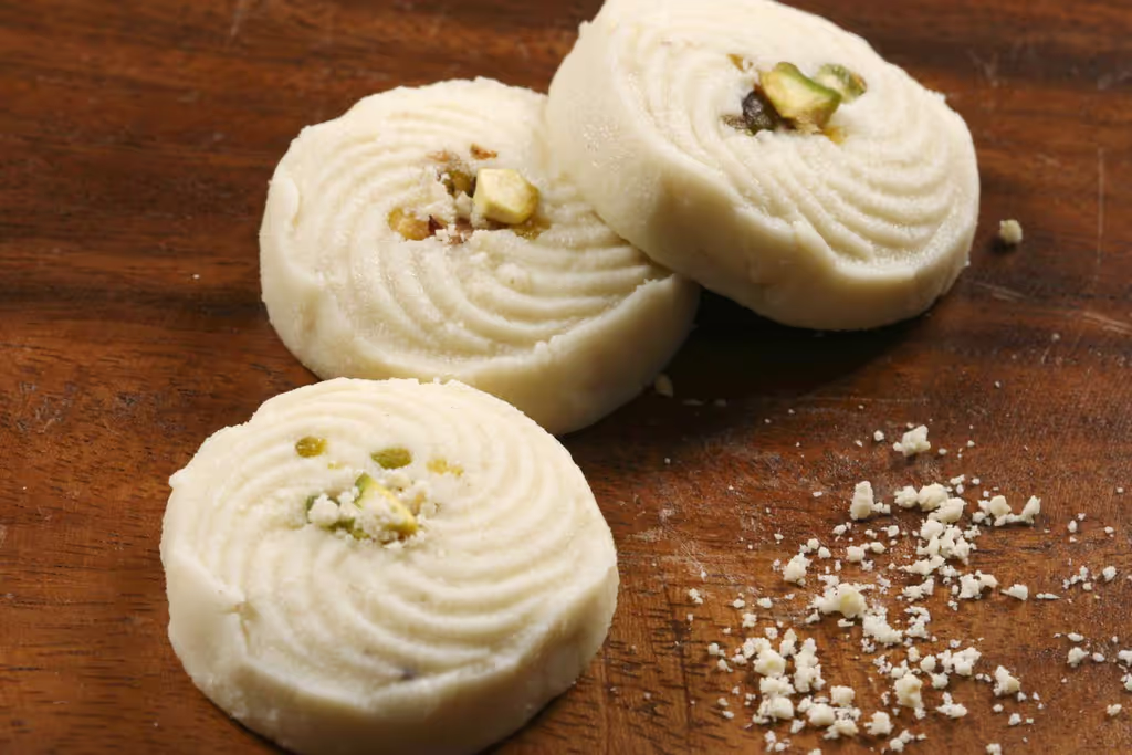 Kolkata Private Tour - nalen gur sandesh