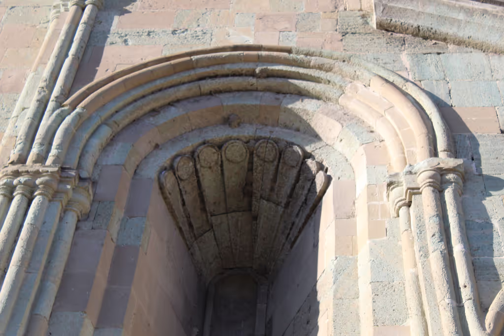 Tbilisi Private Tour - Svetitskhoveli detail
