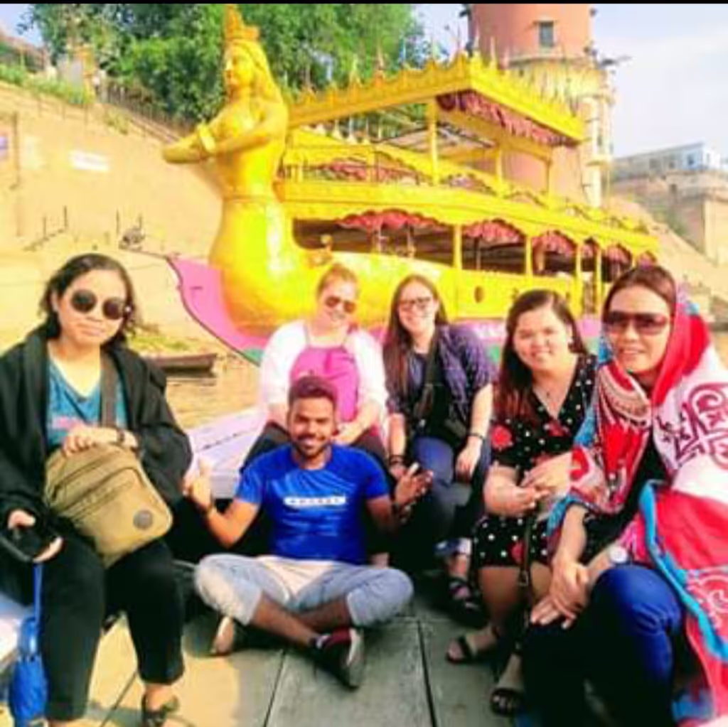 Varanasi Private Tour - Fun time with happy guest