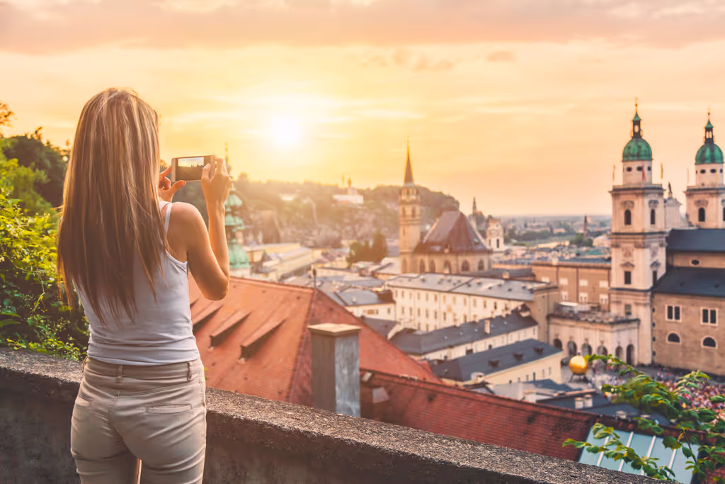 Prague Private Tour - Salzburg