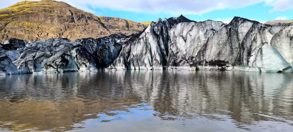Reykjavik Private Tour - Solheimajokull Glacier