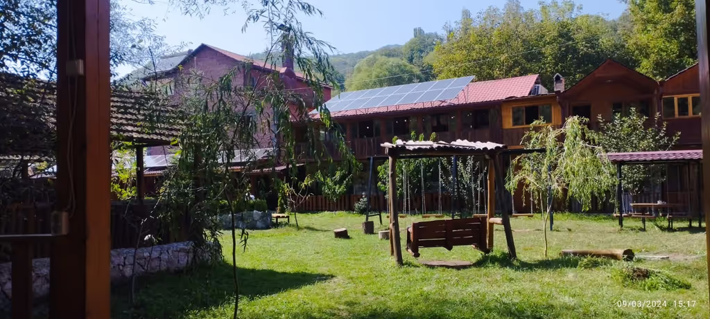 Yerevan Private Tour - Dilijian