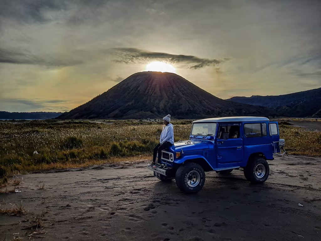 Surabaya Private Tour - Exploring Bromo with 4WD Vehicle
