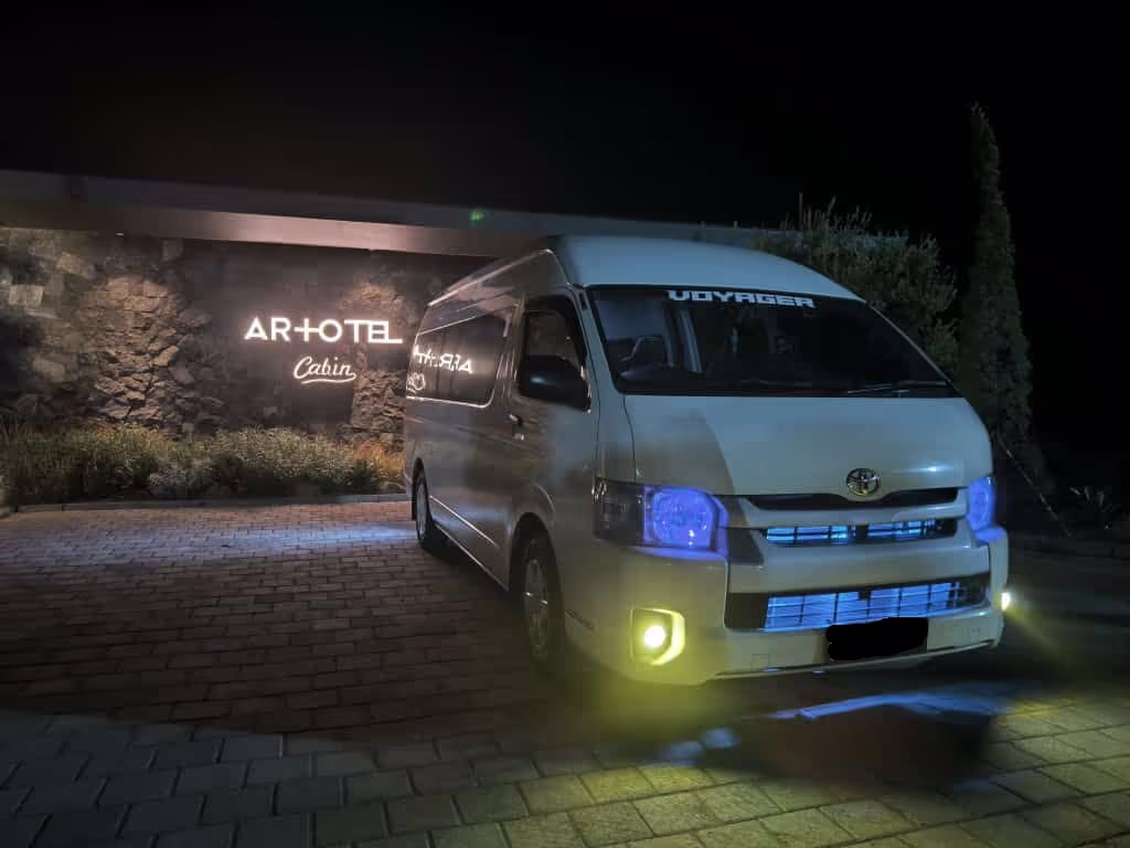 Surabaya Private Tour - Toyota Hiace