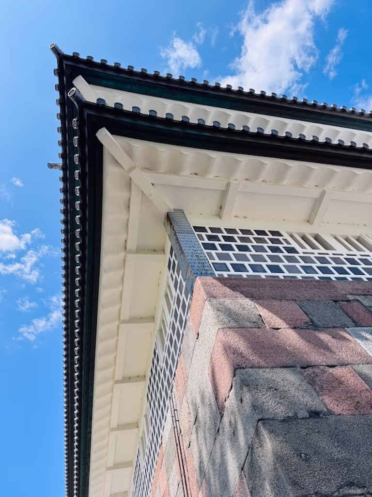 Kanazawa Private Tour - Beauty in every corner of the castle