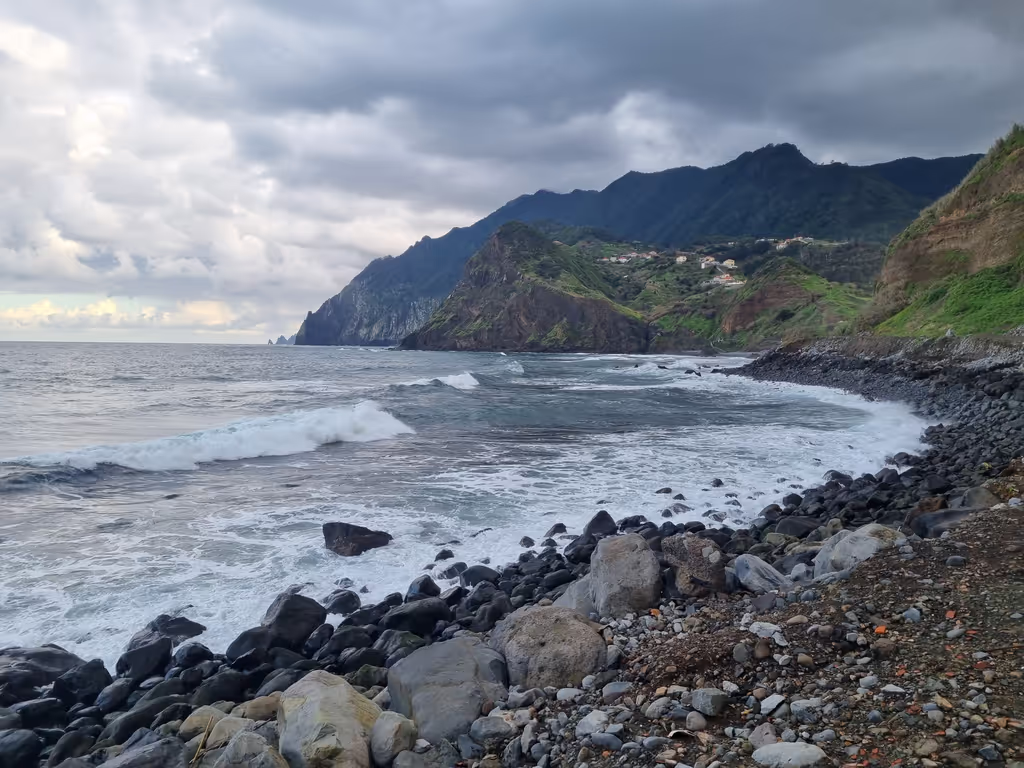 Madeira Private Tour - Porto da cruz
