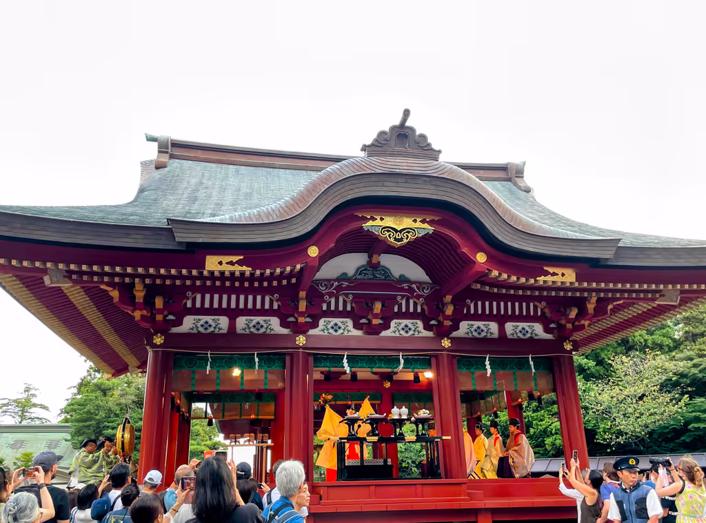 Kamakura Private Tour - "Sometimes you come across a traditional ritual