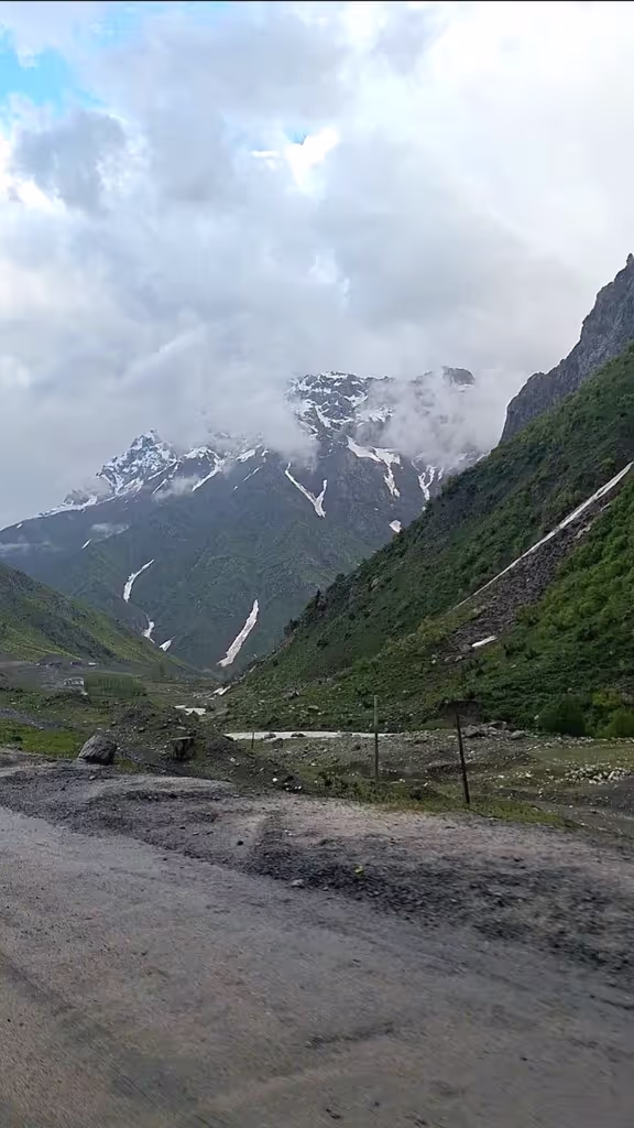 Sughd Private Tour - A view in the way to Iskandarkul