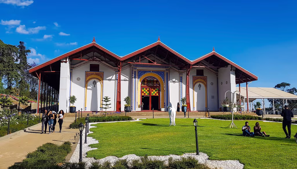 Addis Ababa Private Tour - The art gallery