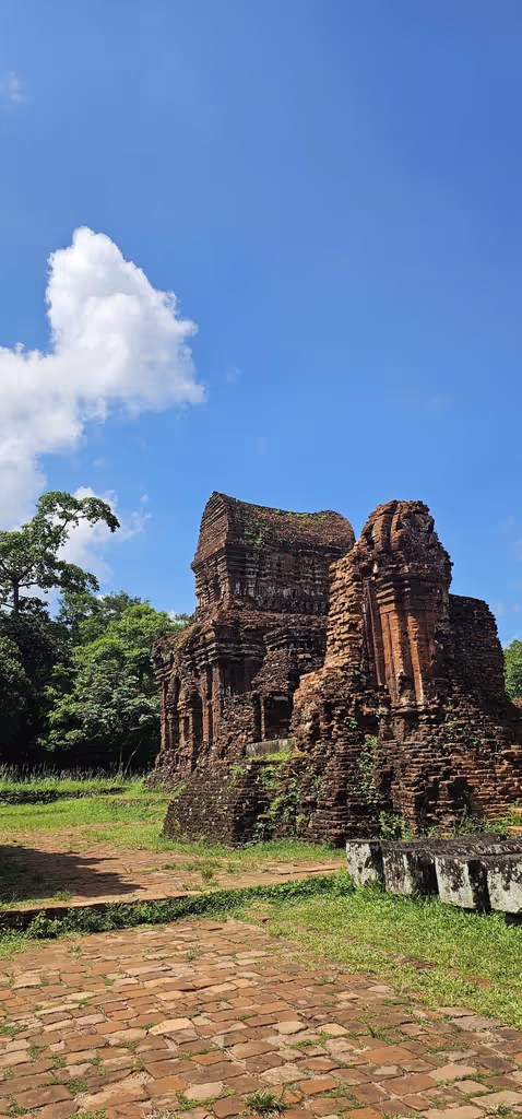 Da Nang Private Tour - The building