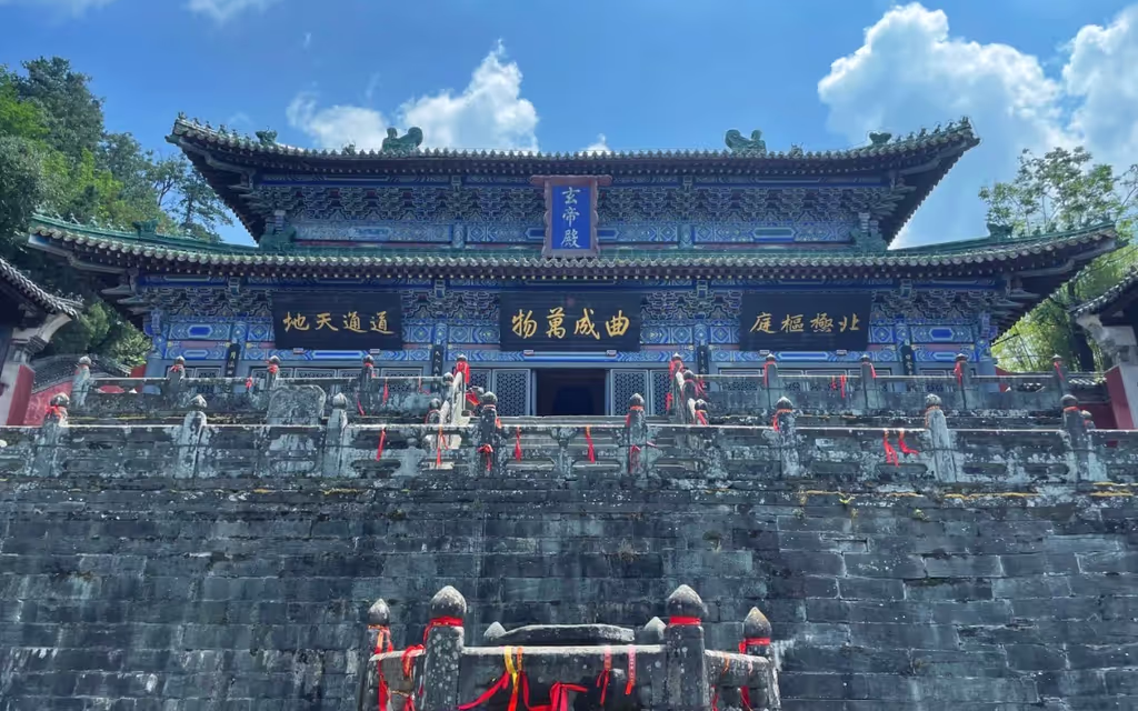 Wuhan Private Tour - Temple in the Nanyan