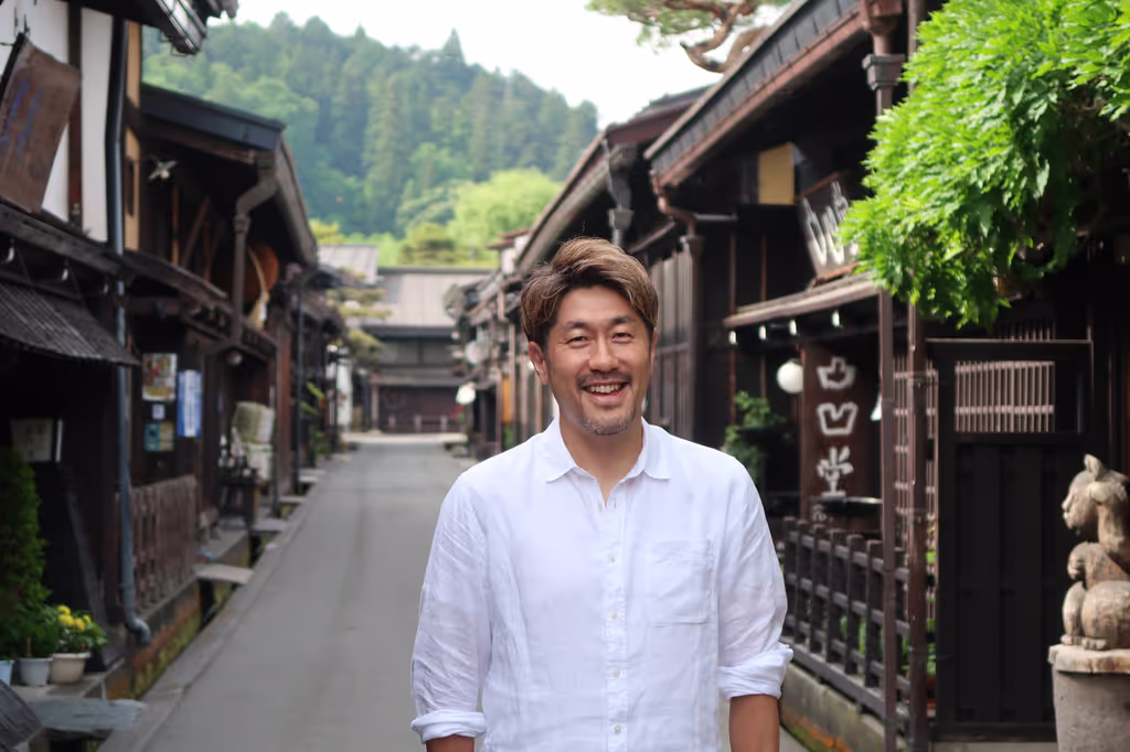 Takayama Private Tour - Walking with a local guide