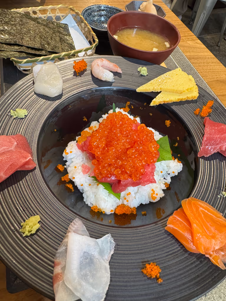 Osaka Private Tour - Fresh raw fish