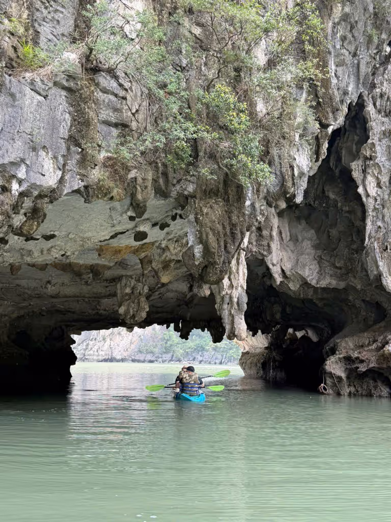 Hanoi Private Tour - Ba Hang caves