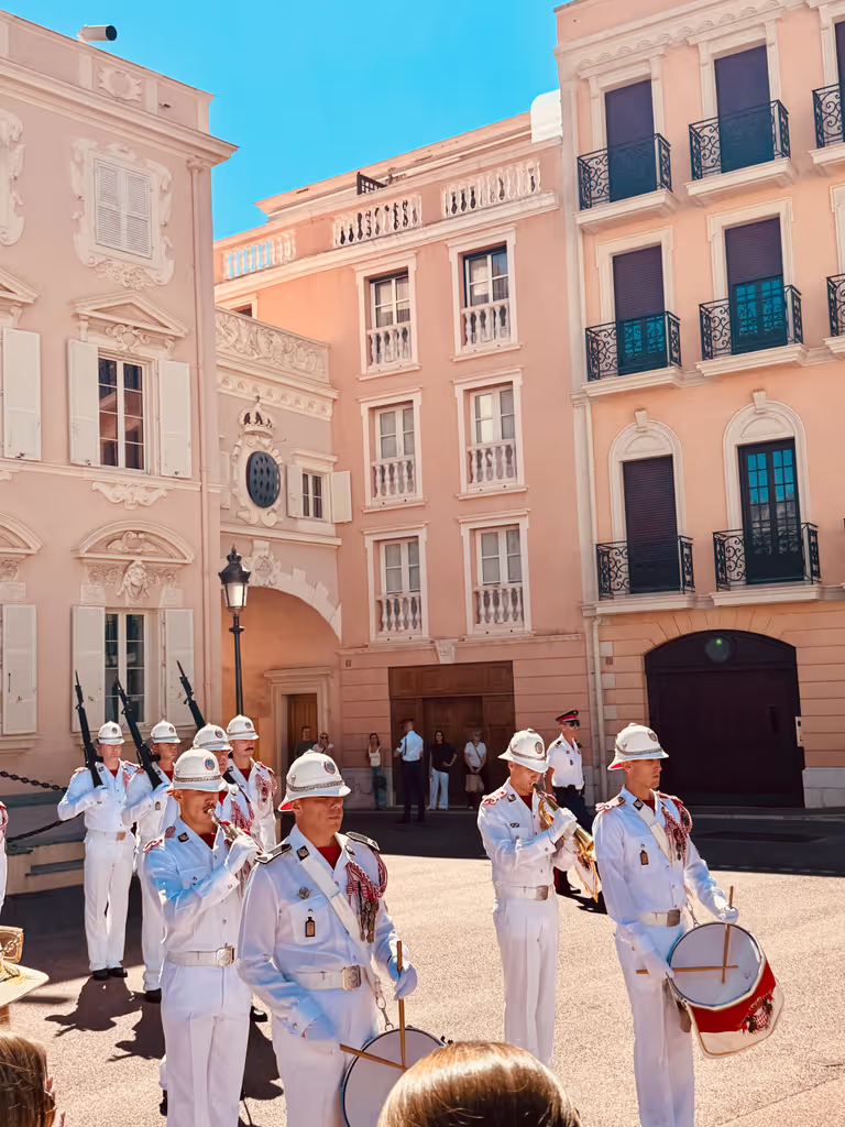 Monte Carlo Private Tour - The Carabiniers of the Prince