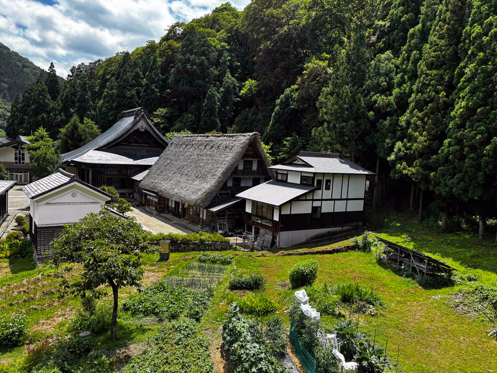 Kanazawa Private Tour - Gokayama