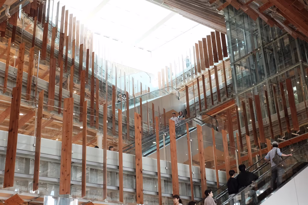 Toyama Private Tour - Toyama Glass Museum