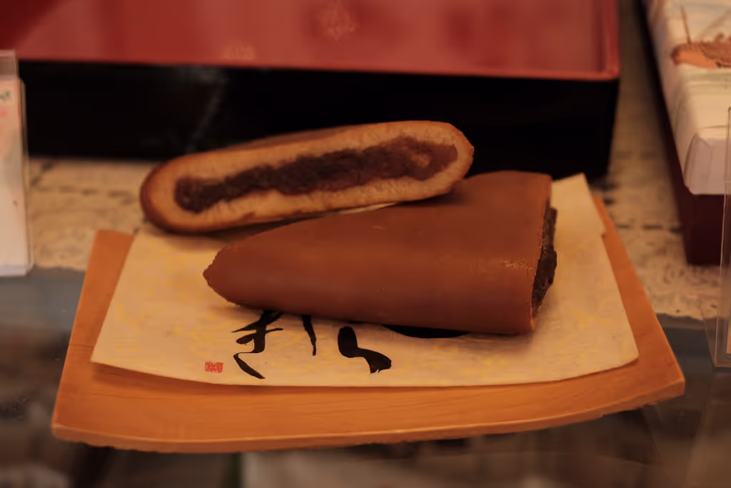Toyama Private Tour - Dorayaki at a local confectionary