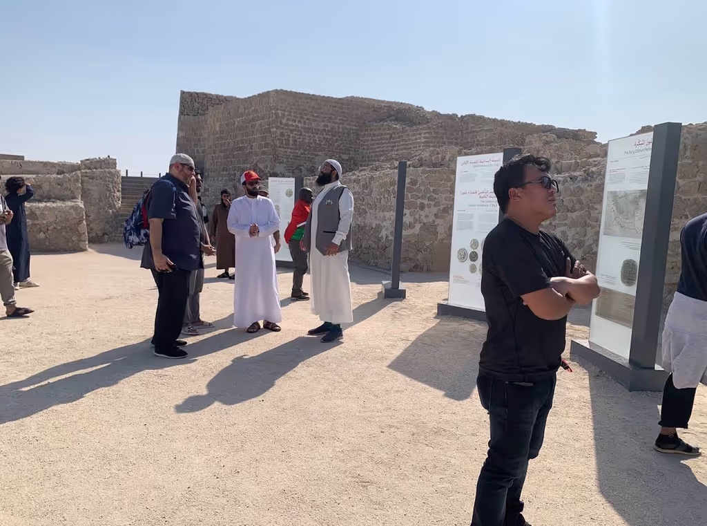 Al Manamah Private Tour - Bahrain Fort tour