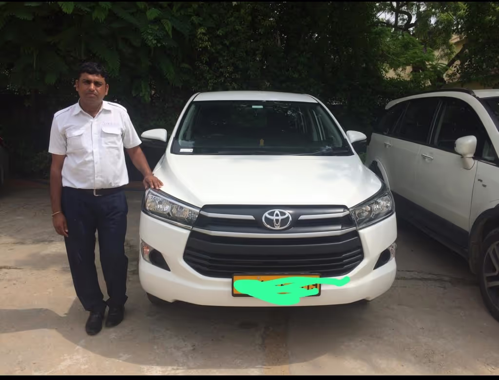 Jaipur Private Tour - Suv car for city tour