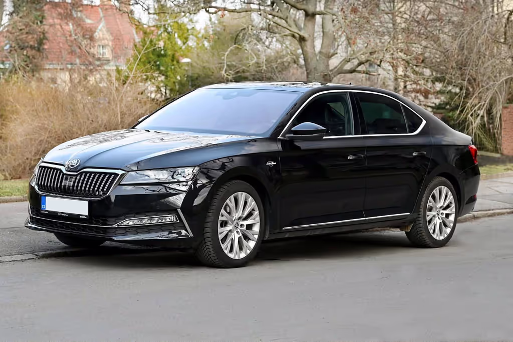 Prague Private Tour - Sedan