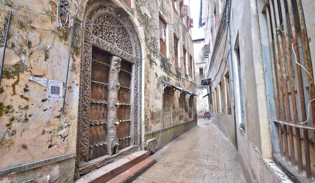 Zanzibar Private Tour - Visiting historical landmarks and cultural treasur