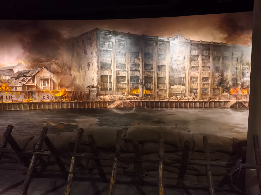 Shanghai Private Tour - Painting of the August 1937 Battle of SH