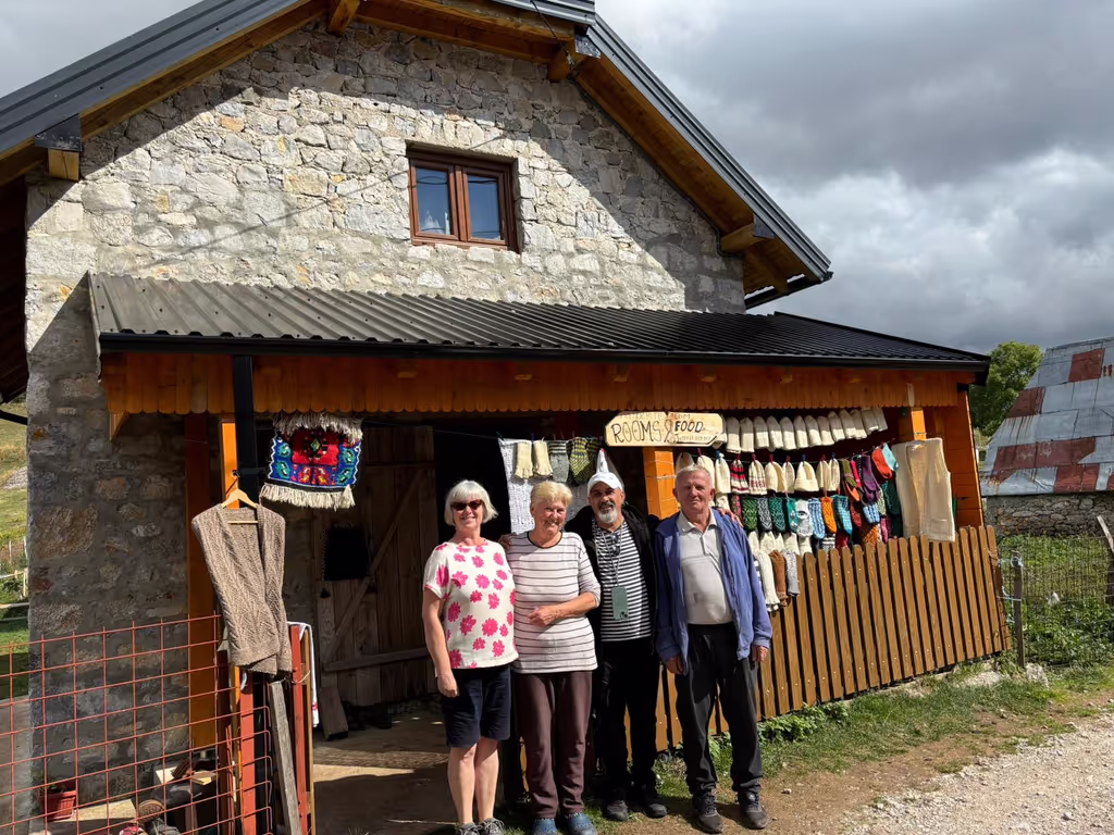 Federation of Bosnia and Herzegovina Private Tour - Family welcoming us for lunch