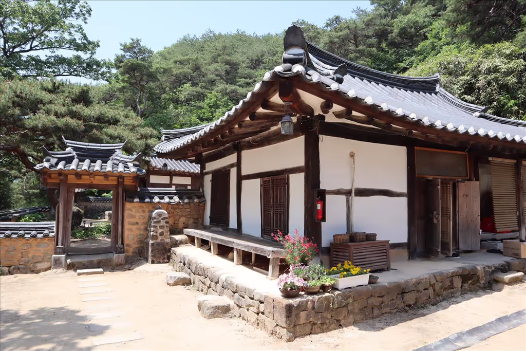 North Gyeongsang Private Tour - 